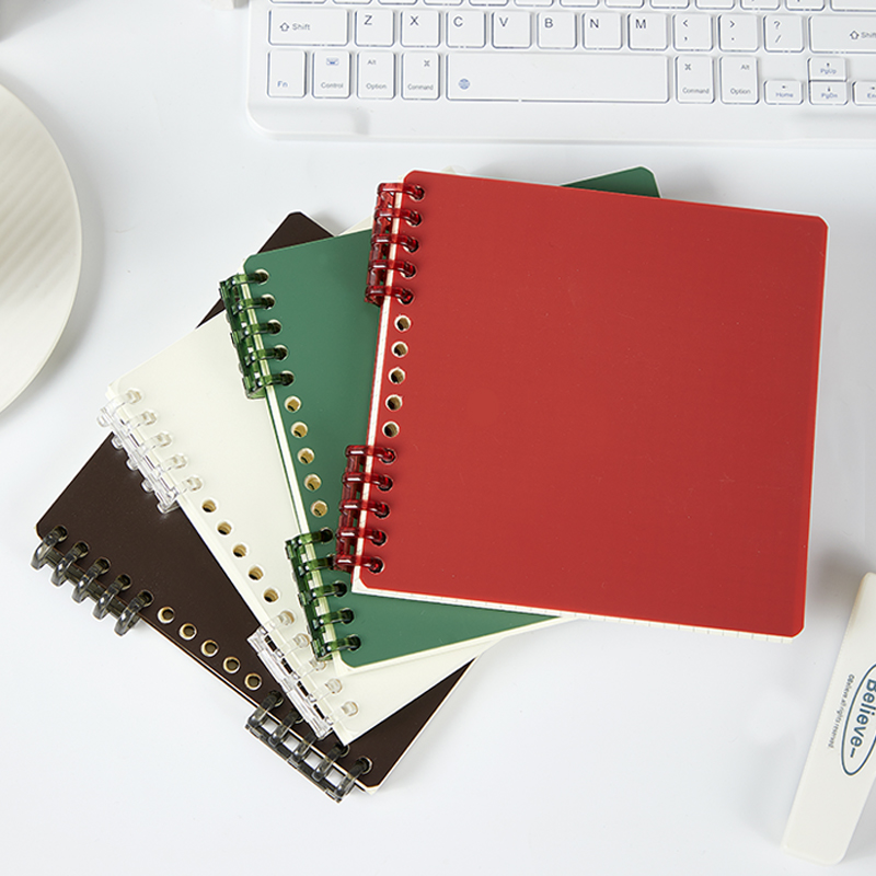 High Contour Square Flipped Top Loose-Leaf Notebook in Horizontal Format