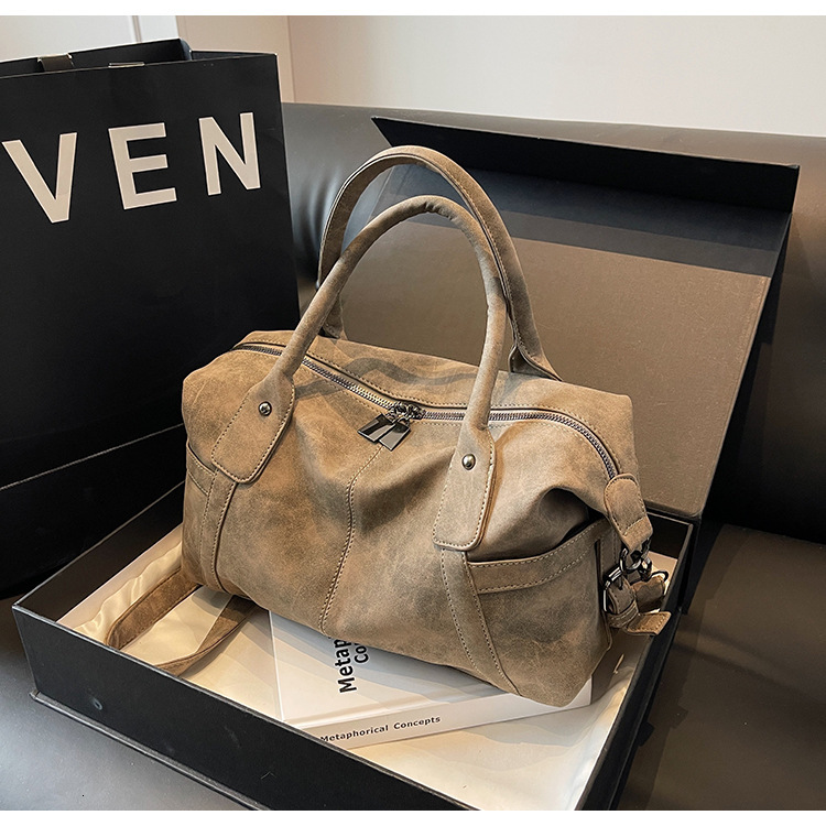 High quality Korean version large capacity women's 2024 new fashionable frosted tote bag travel commuting handbag