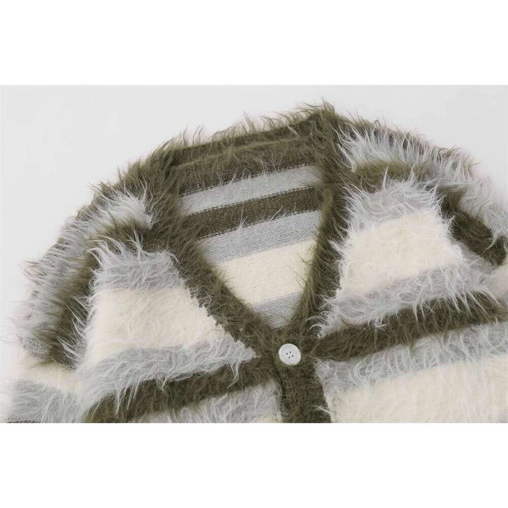 Men's Wear Striped Plush V-Neck Sweater Men's Loose Casual Brushed Knit Trendy Couple Versatile Comfortable Haruku High Street Cardigan