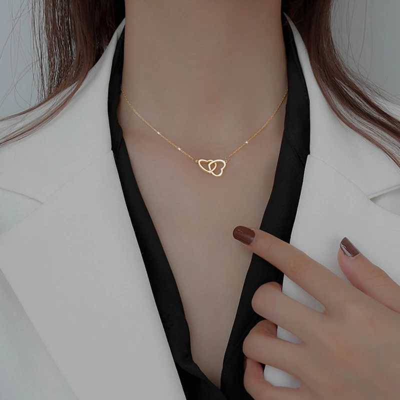 New 925 sterling silver double ring heart-shaped necklace womens clavicle chain simple temperature necklace wedding jewelry accessories W241230