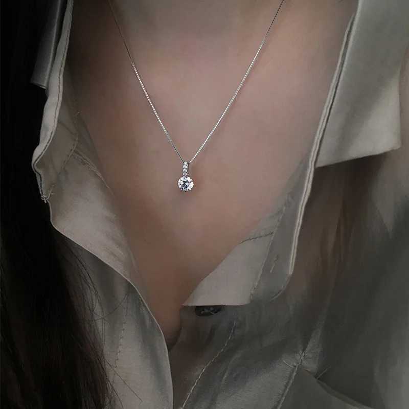 Hot 925 sterling silver 14k gold-plated necklace single sparkling zircon clavick chain womens wedding exquisite jewelry W241230