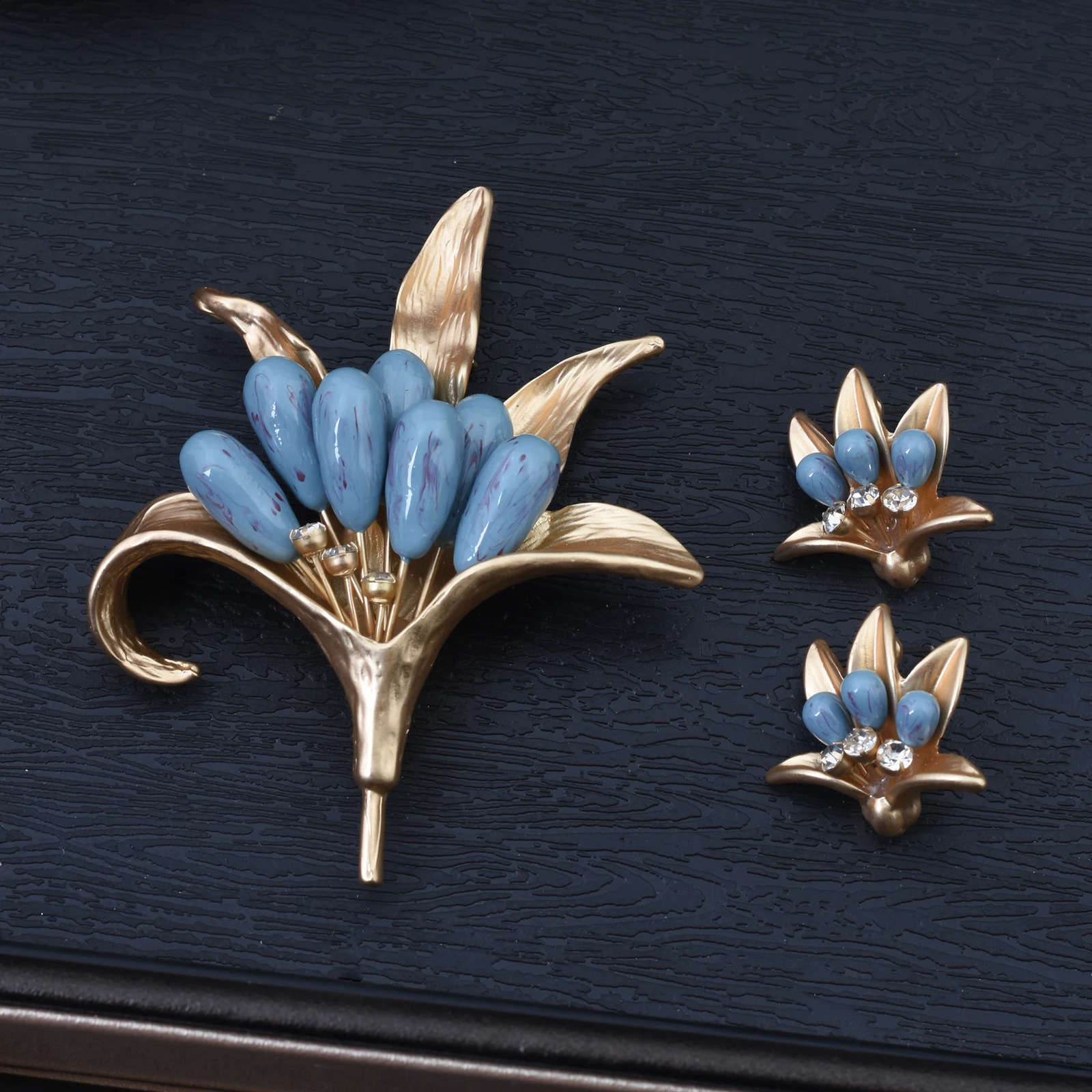 Vintage Blue Brooch Enamel Bollflower Stud Earrings Brooch Set Vintage Accessory Glass Flower bouquet 241230