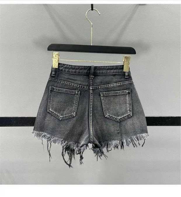 Womens 2025 Summer New High Waist Denim Shorts with Broken Holes and Wide Legs Hot Pants Jean ShortsX241230