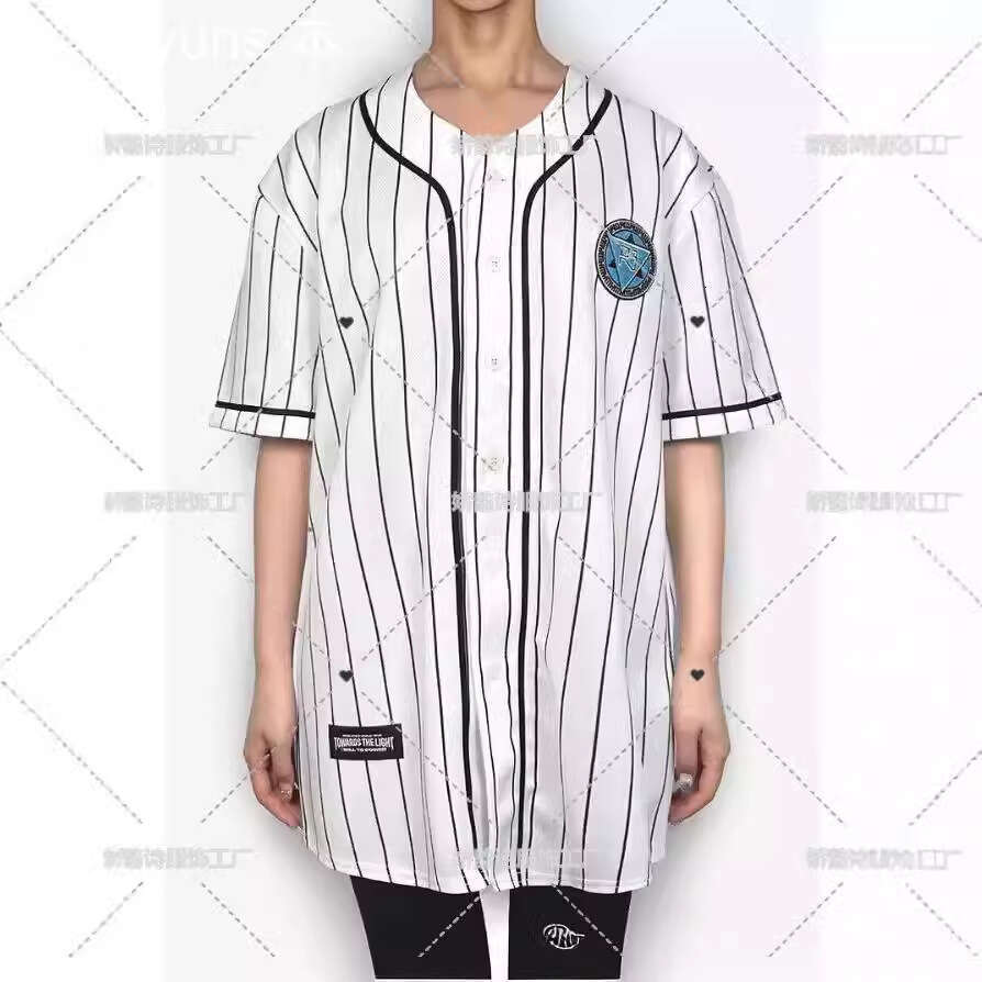 New T-shirt ateez with the same baseball jacket and short sleeved sports shirt