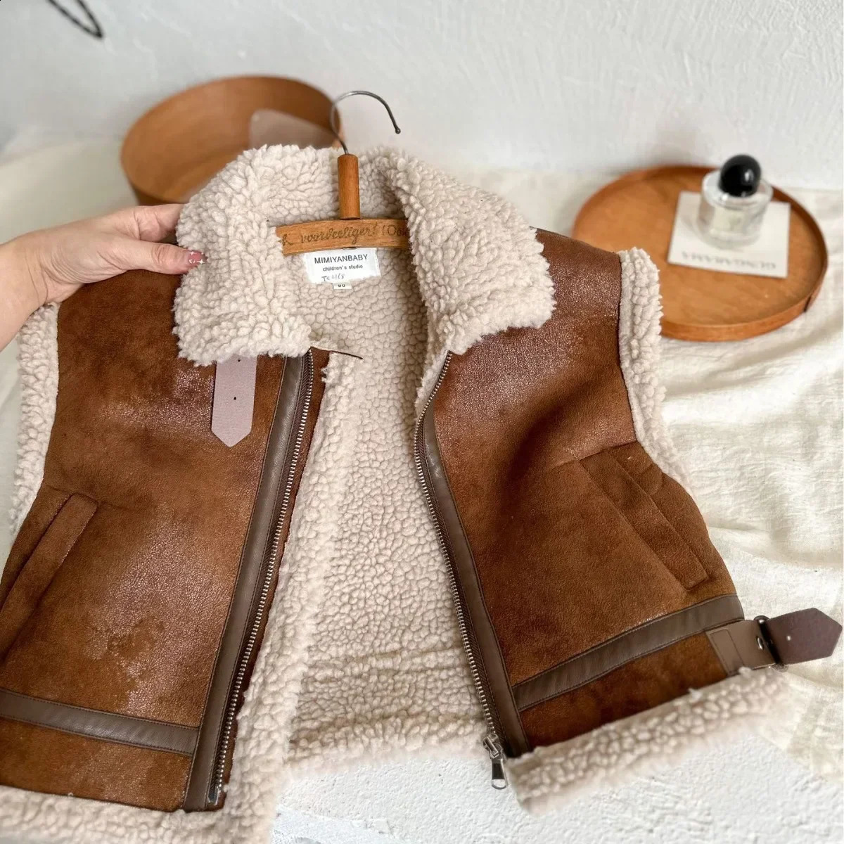 Childrens Vest Winter Boys and Girls Composite Fur Sleeveless Coat Vest 2168 241230