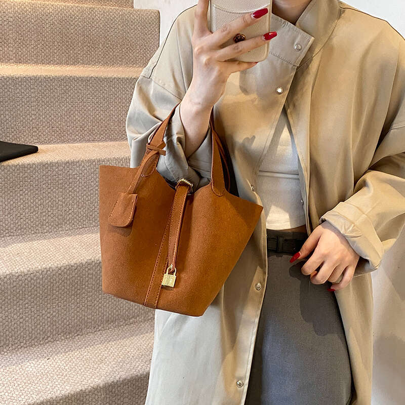 Women's Bags Handbag Women's PU Leather Bucket Handbag Designer Brand Travel Fashion Composite Ladies Casual Tote Bag Momei