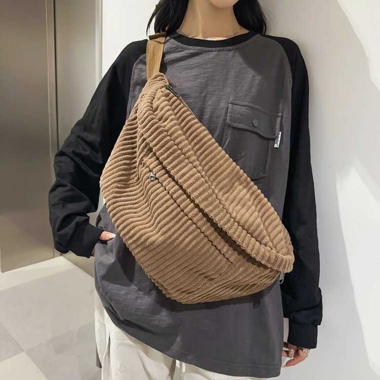 Corduroy large capacity crossbody bag, can hold A4 textbook tote bag, shoulder bag, car stitching cotton zipper 241230