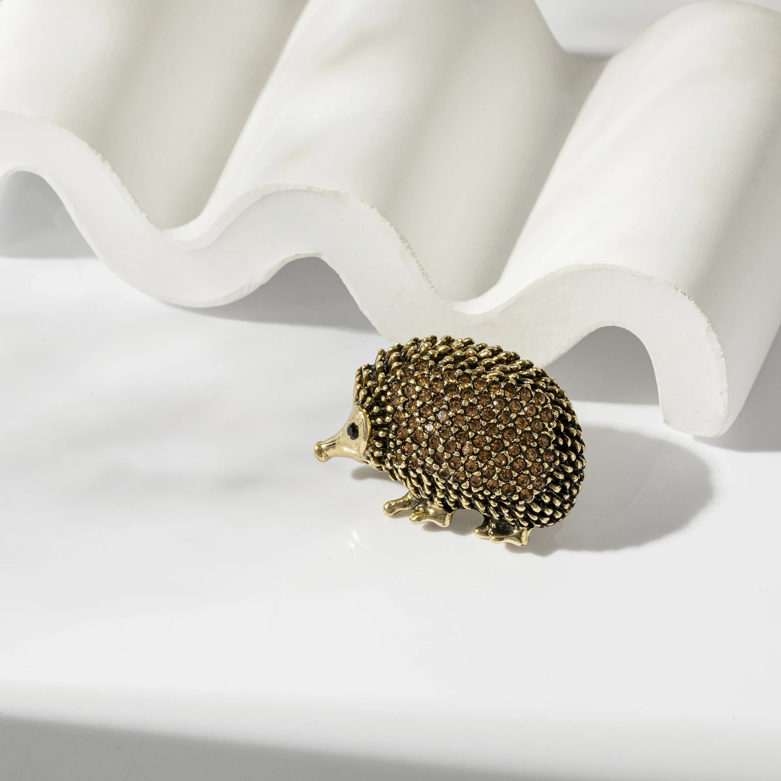 Hawson Crystal Animal Brooch Fun Brooch for Men and Women 241230