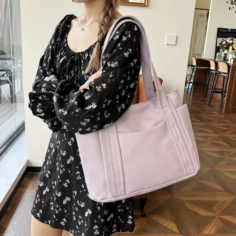 Womens Waterproof Tote Bag Nylon Simple Fashion Shoulder Bag Large Capacity Student Class Diagonal Cross Bag 241224