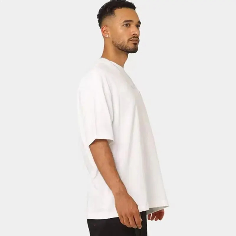 Summer Mens Short Sleeved Tshirt HighQuality Combed Cotton Solid Color Fashion Casual Round Neck Men Tops Loose 241223