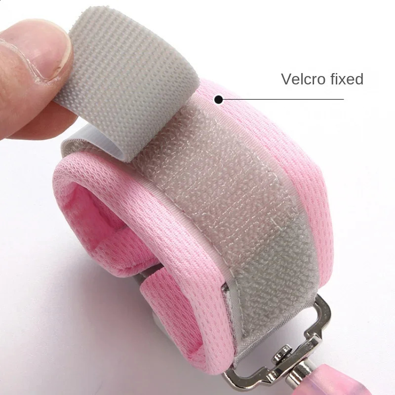 Toddlers Leash Anti Lost Link Child Kids Safety Harness Kids Walking Wristband Assistant Strap Belt for Girl Pink Gift 241230