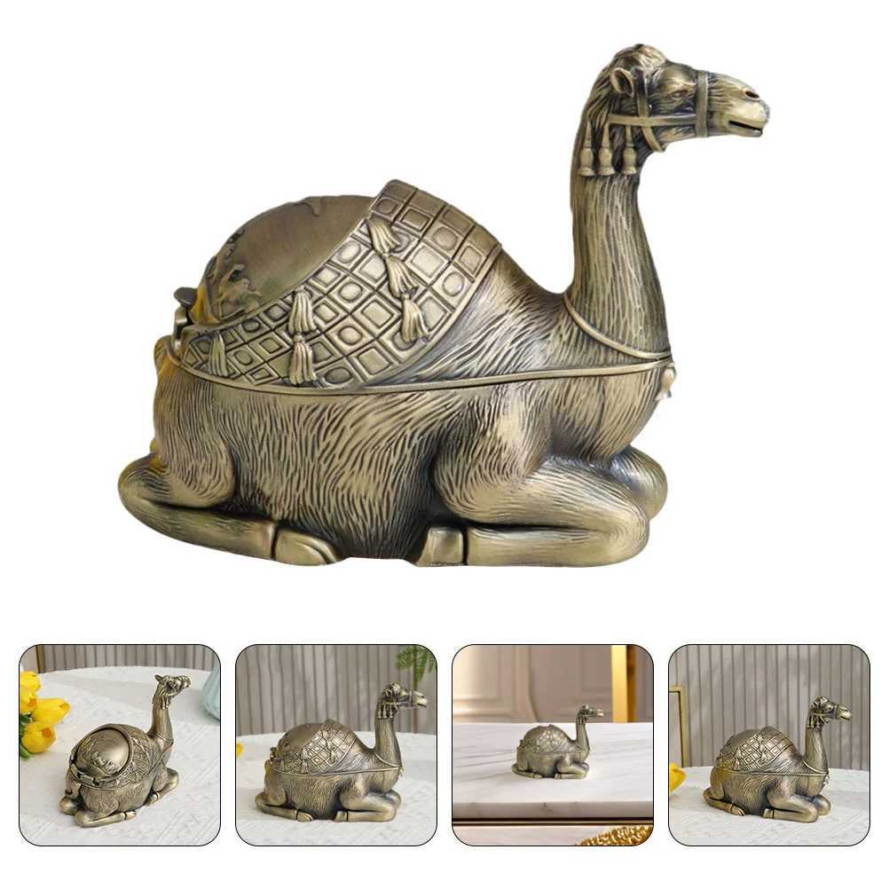 Camel Ashtray Smoking Cool Ashtrays Metal for Smokers Container Retro Windproof Belt Cover Unique Cute Outdoor Y241230