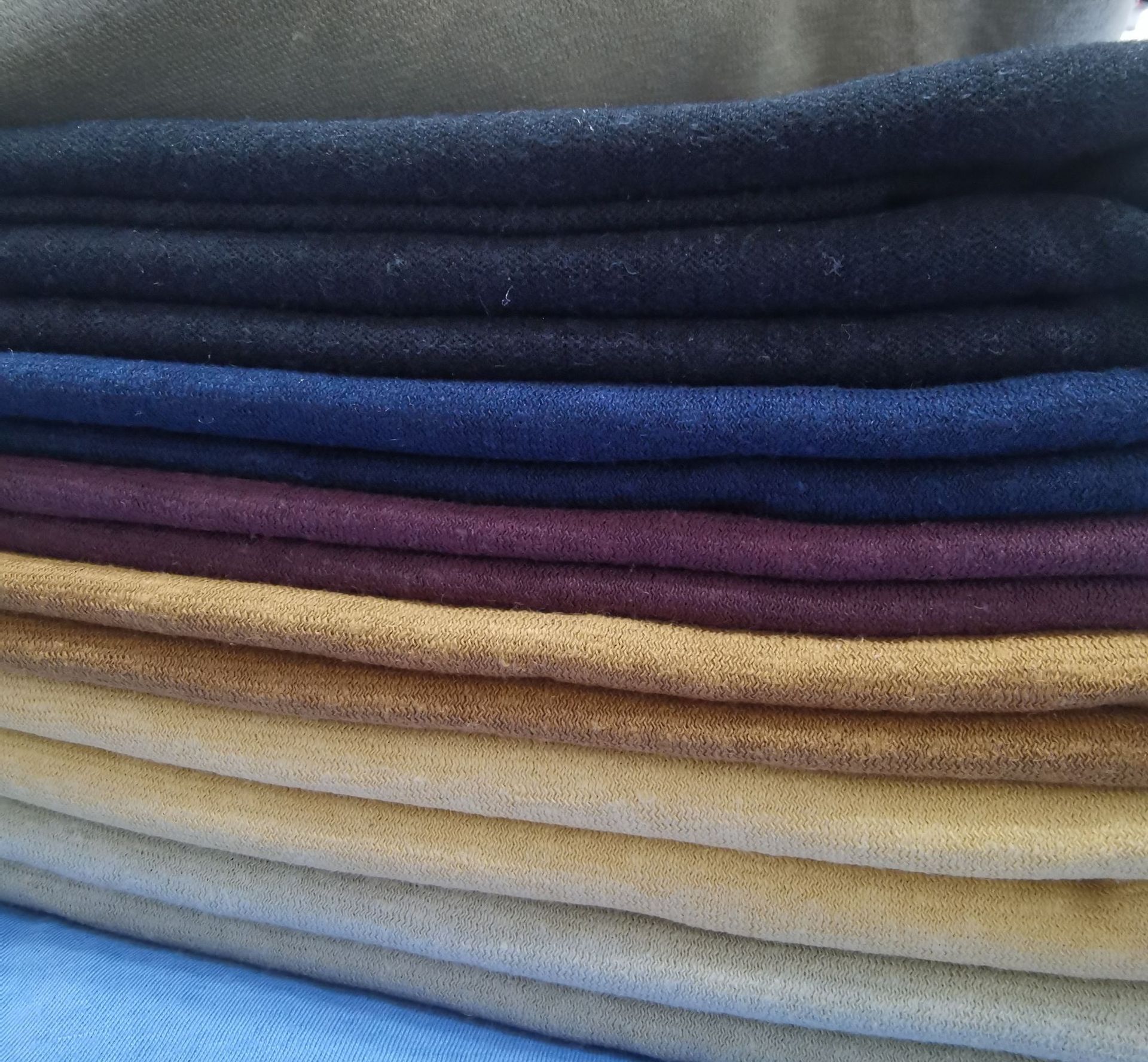 Lightweight natural sweat resistant 21s cotton and en frame plain color single-sided knitted T-shirt cardigan fashion fabric L366D-165