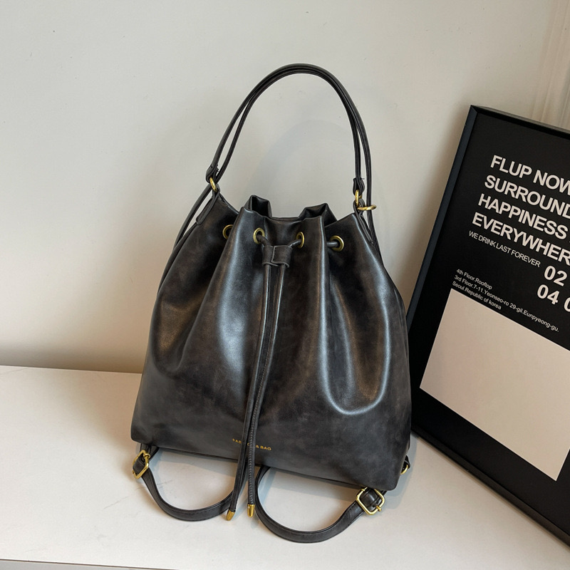 Retro Female Explosive Bucket Bag Autumn and Winter Street Trend Korean Version Large Capacity Backpack Bolsa De Tote 240909