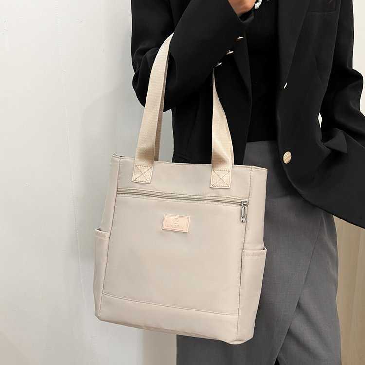 2024 Autumn New Fashionable Versatile Large Bag Single Shoulder High Texture Commuter Tote Bag Crossbody Bag