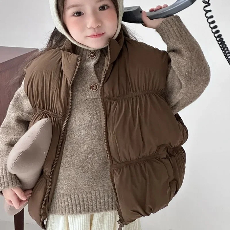Children Winter Candy Cotton-padded Vest Baby Waistcoat Autumn Casual Cardigan Thicken Warm Outerwear Toddler Sleeveless Coats 241230