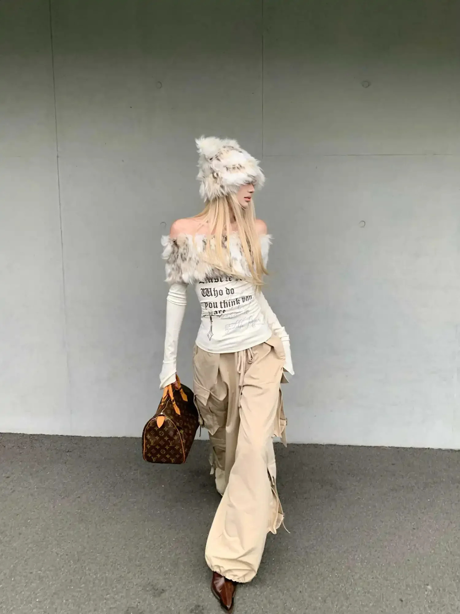 Gyaru Korean Fashion Clothing Autumn and Winter Womens Shoujo Y2k Coquette T-Shirt Slant Neck T-Shirt Long Sleeve Cropped Top 241224