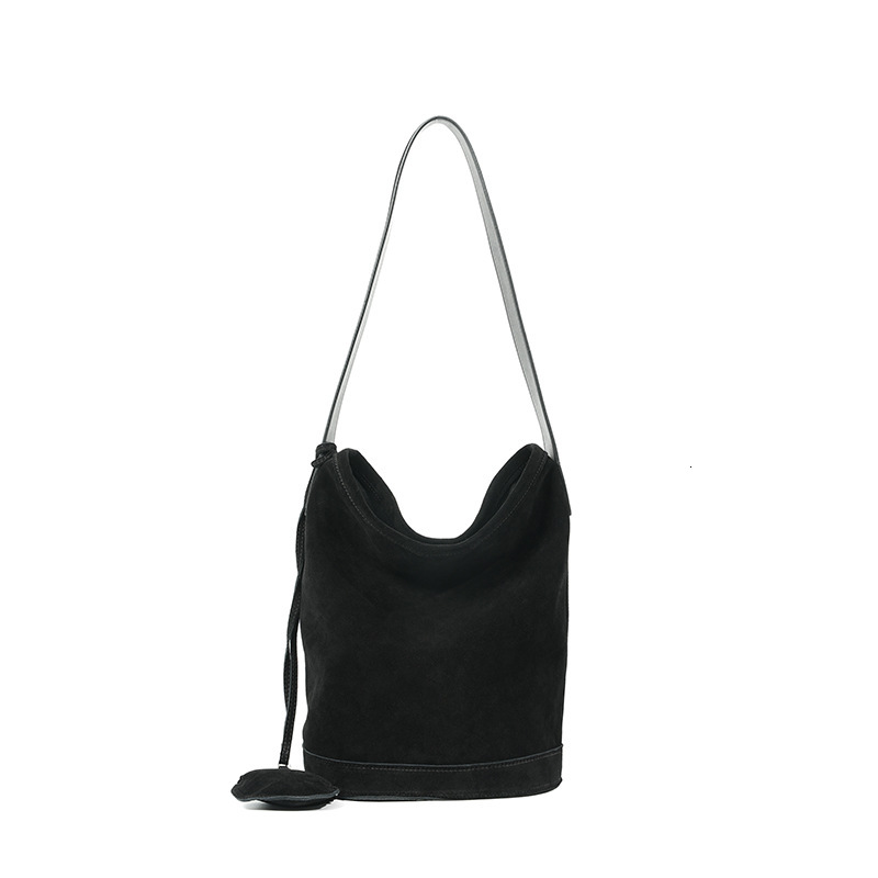 2024 Autumn/Winter Bag New Genuine Leather Shoulder Underarm Bag, niche design, large capacity frosted suede bucket bag