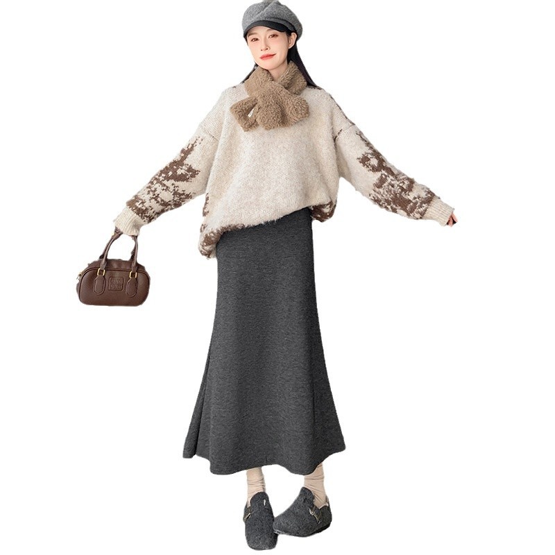FP229 Autumn and Winter 2024 New Gentle Temperament High-grade Glutinous Rice Slim Woolen A-line Hip-wrapped Fishtail Skirt