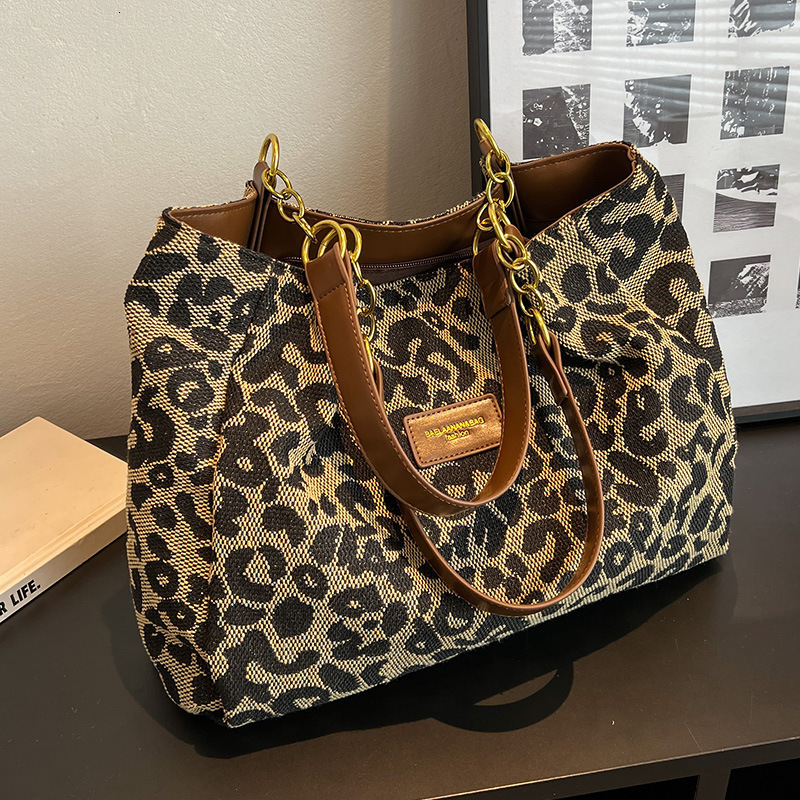 Leopard Print Canvas Tote Bag, Fashionable Shoulder Bag Women, Perfect For School, Office, And Shopping