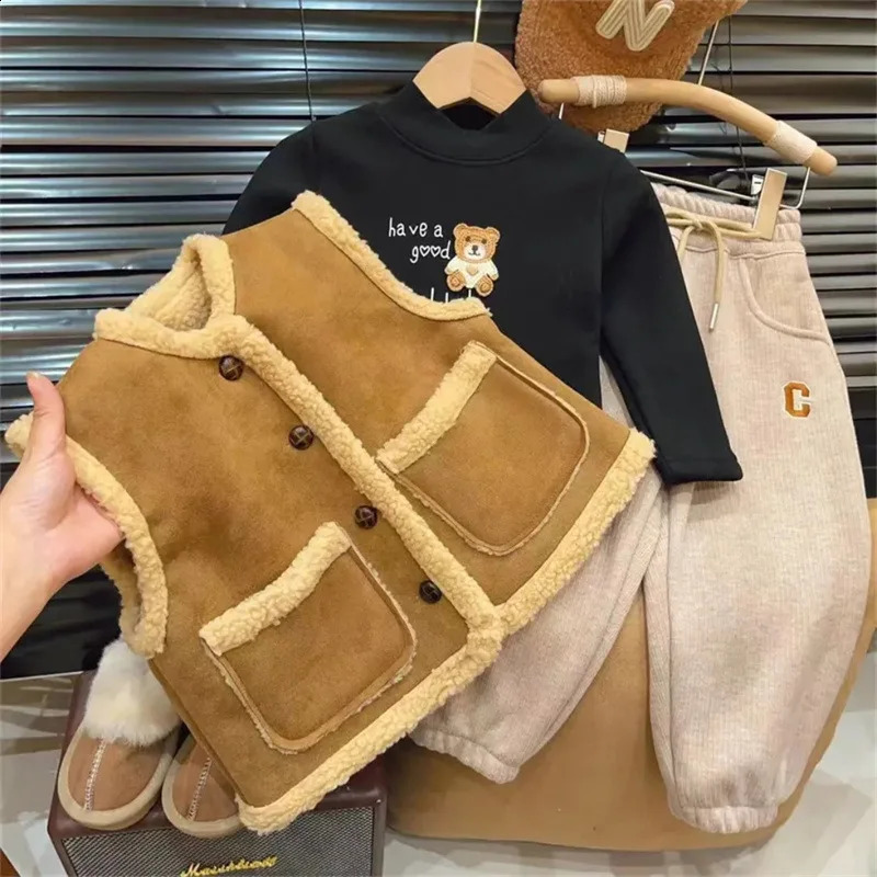 Kids Winter Clothes Baby Boys Lamb Wool Thickened Waistcoat Warm Coat Toddler Girl Vest Sleeveless Jacket Fur Vest 241230