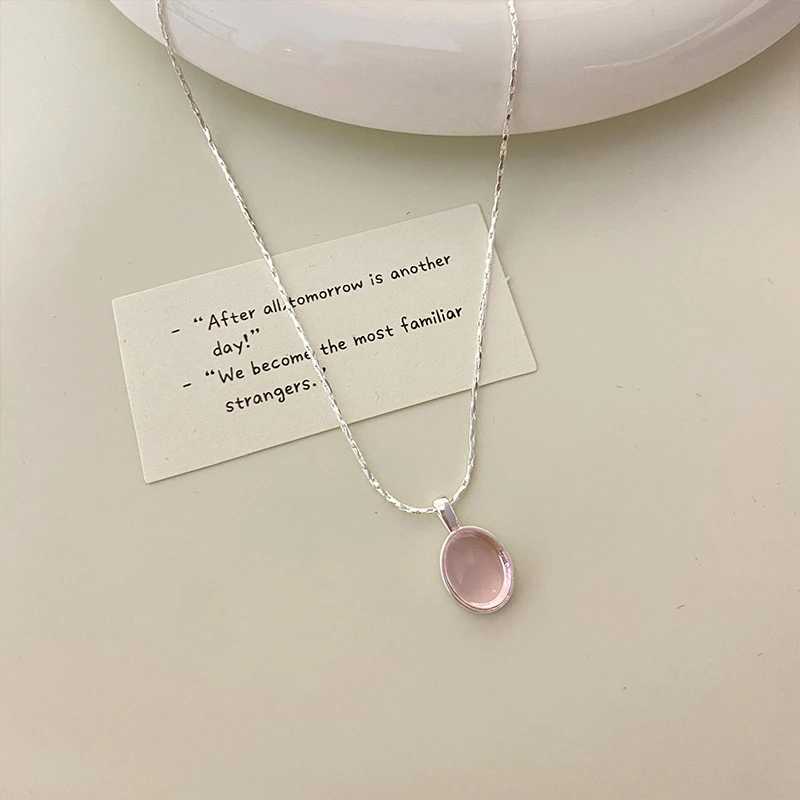 925 sterling silver pink crystal moonstone necklace suitable for womens fashion and simple oval pendant Collaone chain party jewelry W241230