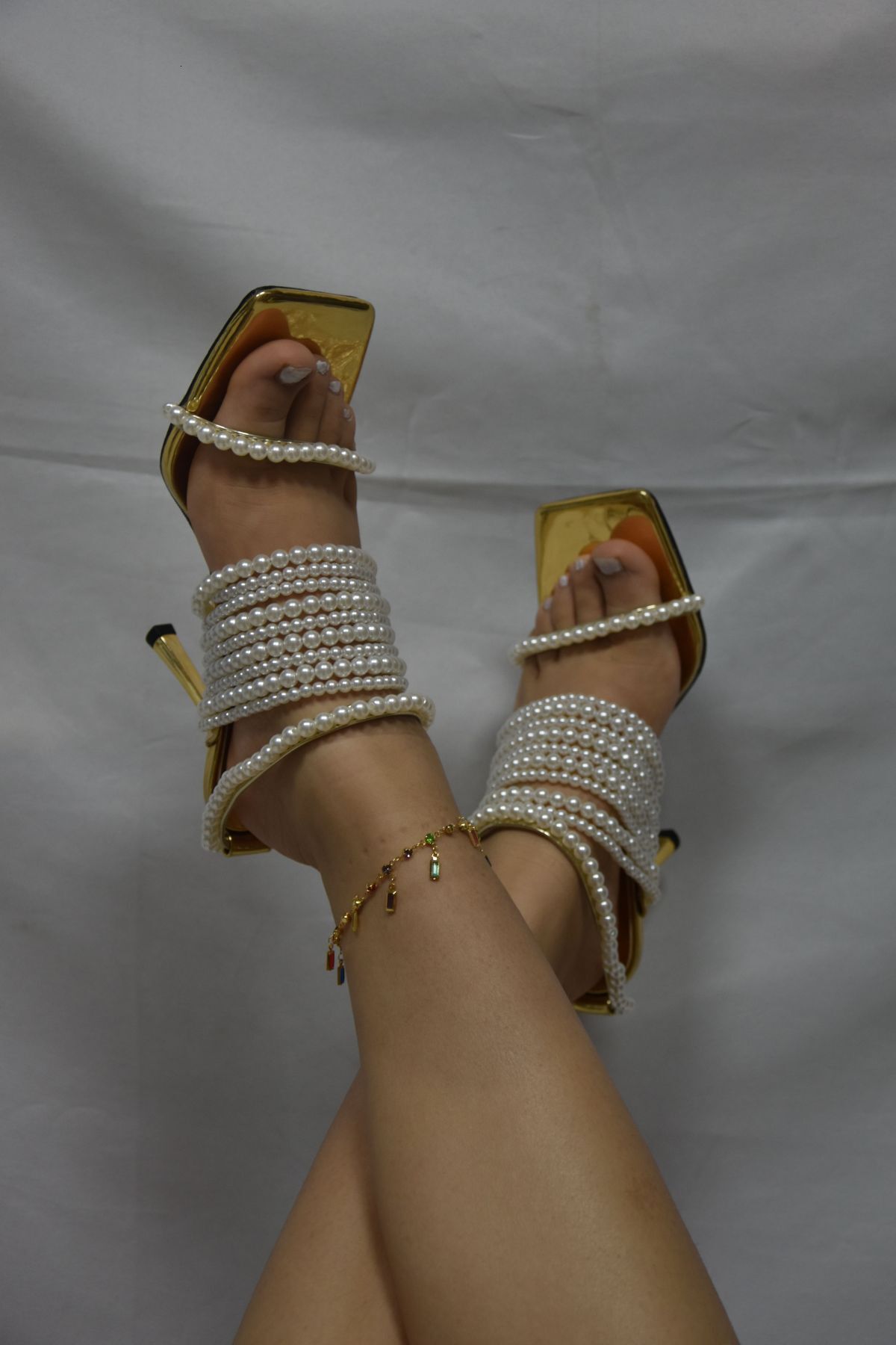 High Heels Women's 2024 New Golden Pearl Elegant Thin Heel Versatile Fashion Banquet Open-Toed Wedding Sandals