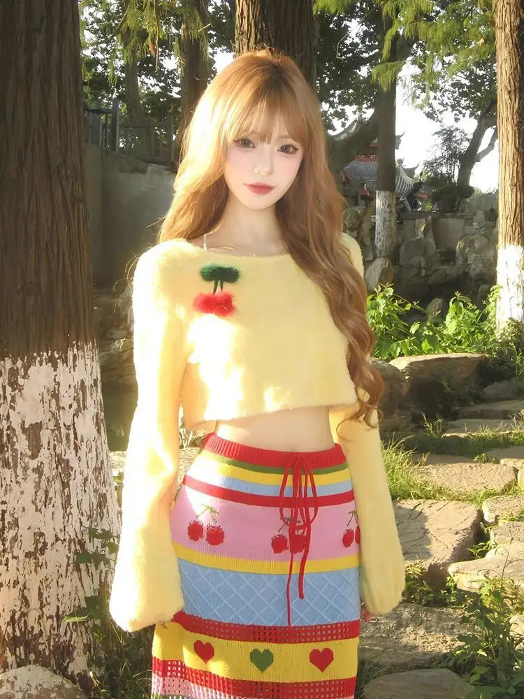 Y2k Two Piece Skirt Suit Pure Desire Short Pullover Knitted Sweater 2024 Dopamine Korean y Style Slimming Slim Knitted Skirt 241224
