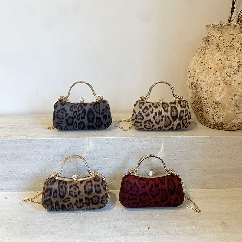 Temperament Dinner 2024 Personalized New Fashion Leopard Pattern Fashion Chain Crossarm Shoulder Box Women's Bag 241230