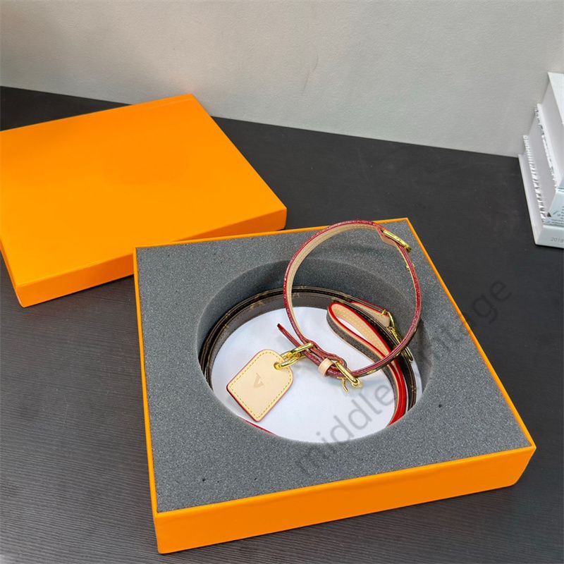 Trendy Brand Genuine Leather Pet Collar, Designer Cat And Dog Collar Leash Set, Comes With Exquisite Gift Box, Must-have To Prevent Pets From Being Lo