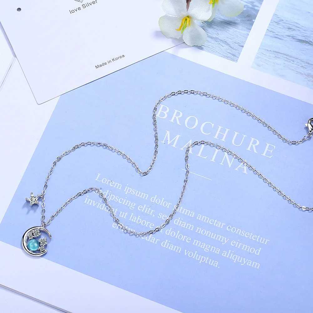 925 sterling silver blue crystal moon pendant necklace suitable for womens weddings luxurious and exquisite jewelry W241230