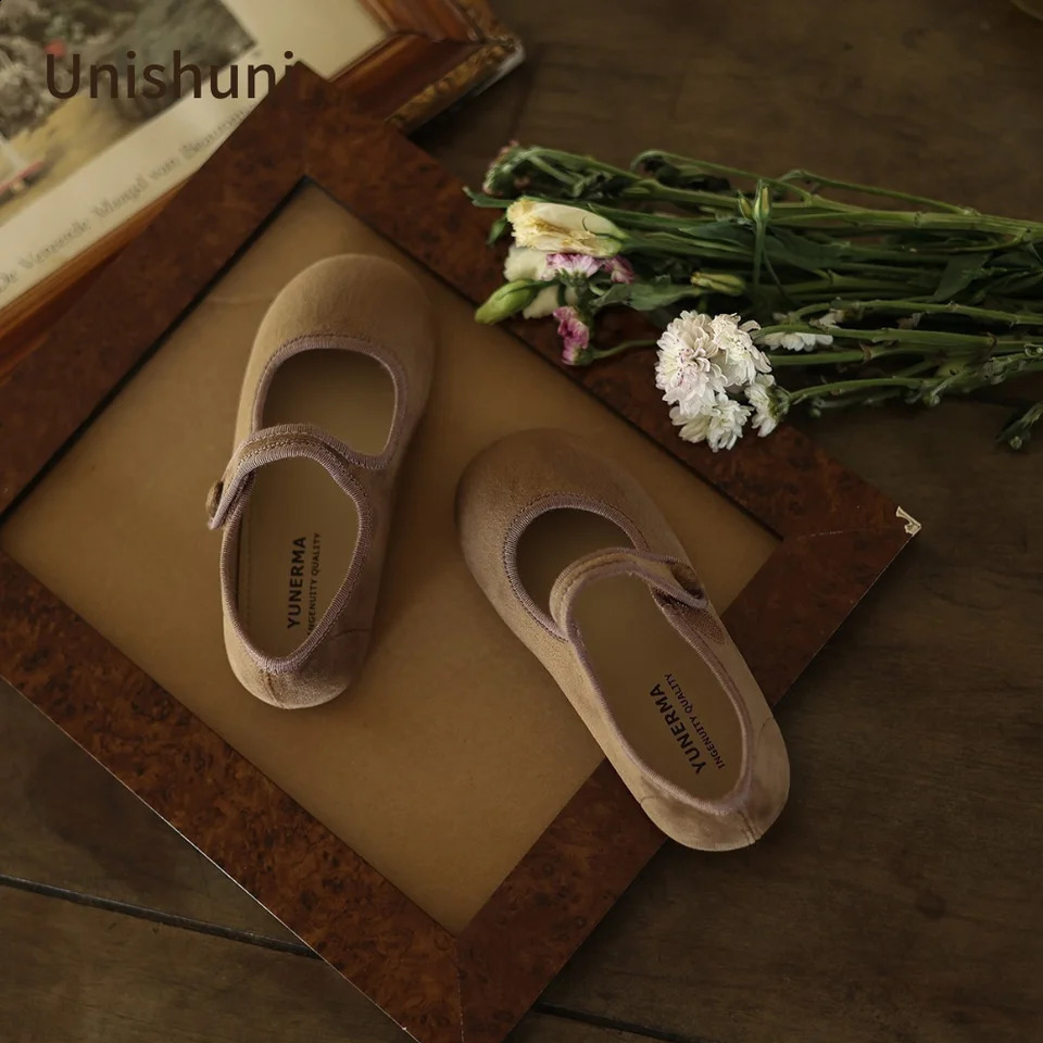 Unishuni Vintage Velvet Mary Jane Shoes for Girls Princess Casual Flats Children Round Toe Retro Red Green Flats Kids Dress Shoe 241230