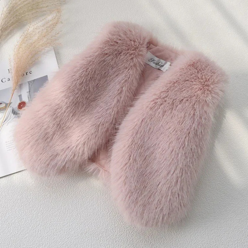 Fashion Baby Girl Boy Winter Faux Fur Vest Cotton Padded Child Waistcoat Solid Color Outwear Warm Thick Baby Clothes 0-7Y 241230