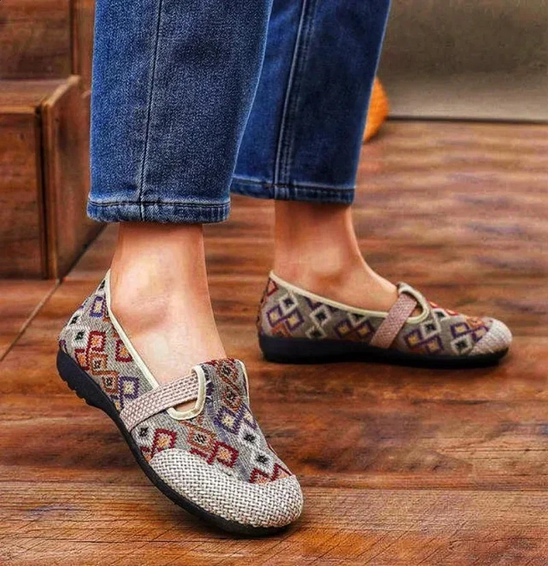 Women Casual Shoes 2024 Summer Fashion Ethnic Embroidery Flat Female Soft Sole Slipon Round Toed Loafers Zapatos 241225
