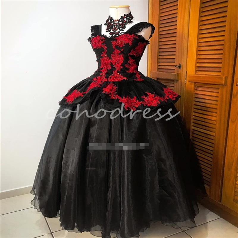 Victorian Black Prom Dress Gothic Steampunk With Red Lace Medieval Renaissance Bustle Evening Dress French Duchess Folklorico Costume Gothic Halloween