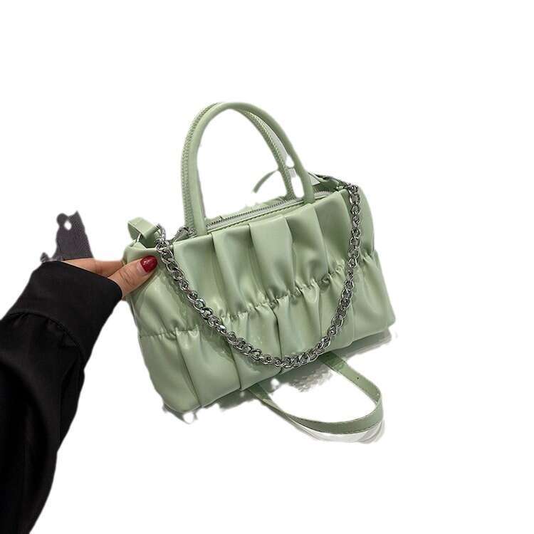 Fashionable and versatile chain pleated cloud for women's trend spring/summer new niche crossbody small square bags