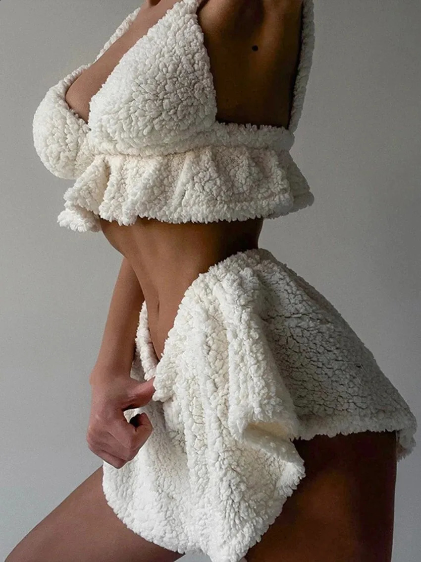 Y2K Autumn Winter Gothic Lamb Wool Halter Two Piece Set Harajuku Women Solid Color Pleated Skirt Suit Sexy Slim Female Vest Sets 241224