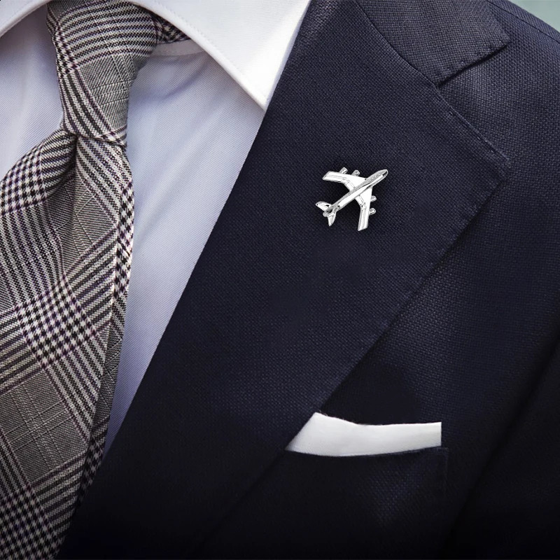 KFLK Fashion Brooch Pins Exquisite Airplane Brooches For Women Mens Costumes Badge Brooch Jewelry Wholesale 241230