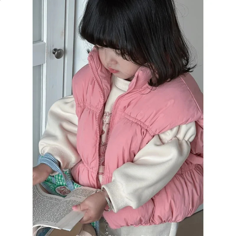 Children Winter Candy Cotton-padded Vest Baby Waistcoat Autumn Casual Cardigan Thicken Warm Outerwear Toddler Sleeveless Coats 241230