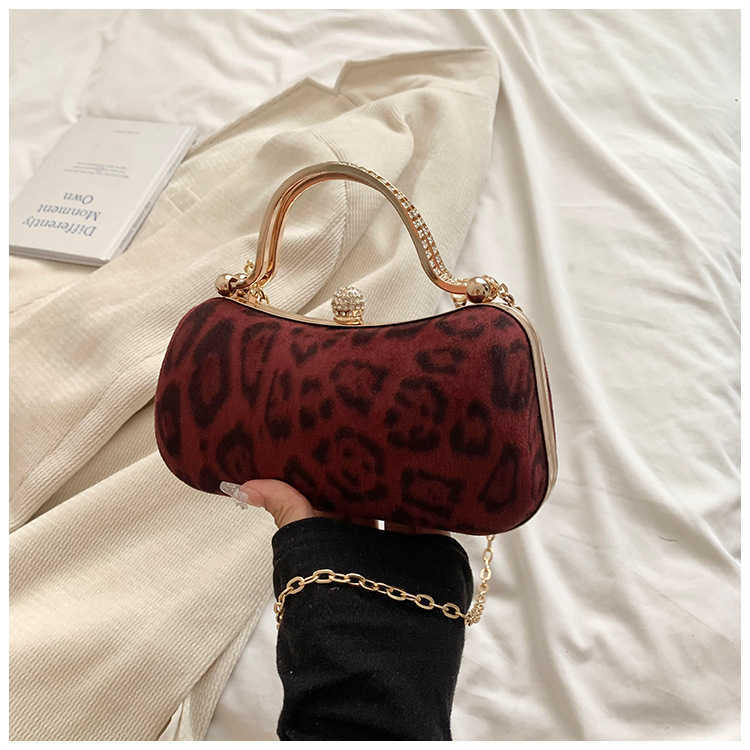 Temperament Dinner 2024 Personalized New Fashion Leopard Pattern Fashion Chain Crossarm Shoulder Box Women's Bag 241230