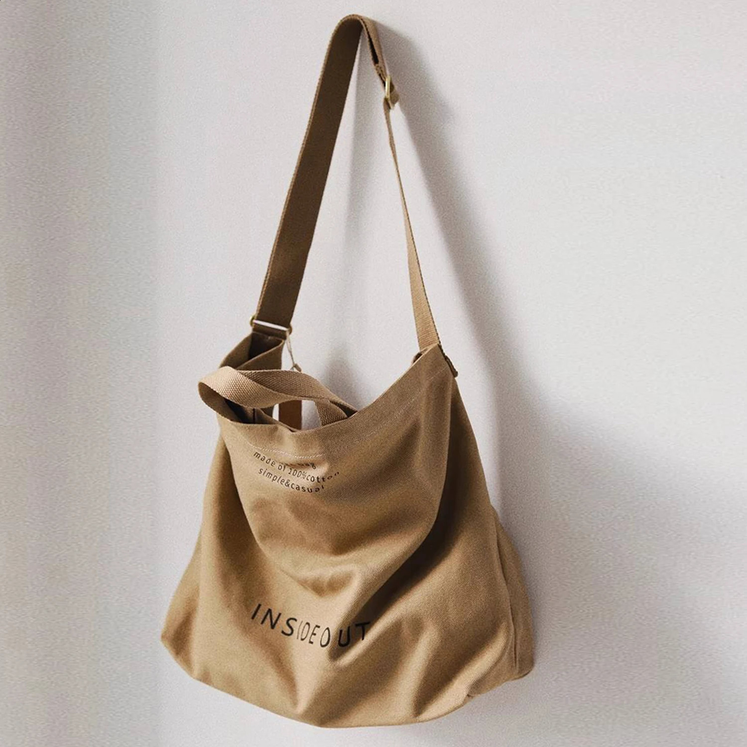 Large capacity canvas messenger bag Laptop bag Simple all-in-one Tote bag Academy crossbody bag 01 241224