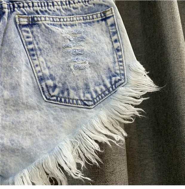Womens Ripped Mid Rise Denim Jeans Shorts Summer Button Tassel Single-breasted Wide-leg Denim Shorts Jeans StreetwearX241230