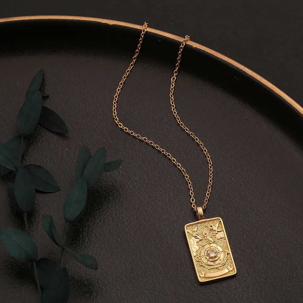 22 Style Classic Tarot Card Pendant Necklace Double sided Zircon Tarot Necklace Great Mystery Empr Sun Star Logo Womens Jewelry W241230