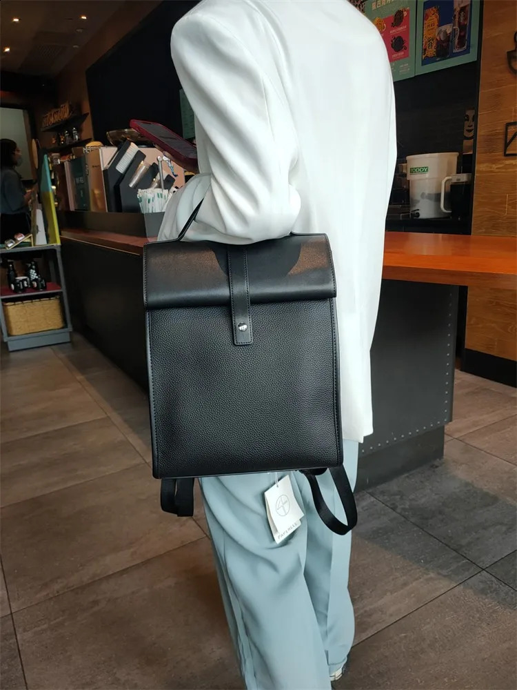 Women Genuine Leather Backpack Fashion Laptop Briefcase Soft Cowhide High Street Unisex Student School Satchel Casual Bag 241230