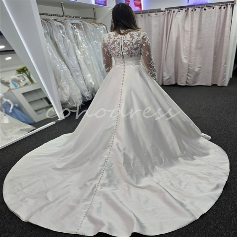 Modern Satin Long Sleeve Wedding Dress 2025 High Neck Lace Civil Country Bridal Gowns Elegant Greek Boho Bride Dress Garden Court Train Robe De Mariee
