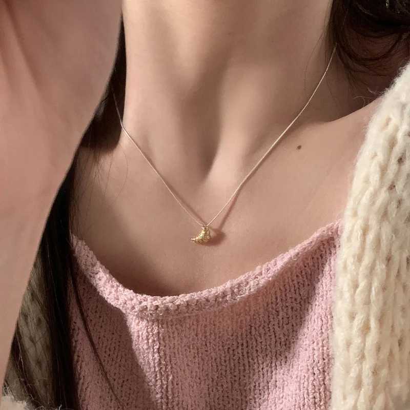 Ventilee 925 sterling silver croissant necklace suitable for women golden bread sweet Korean original gift direct shipping W241230