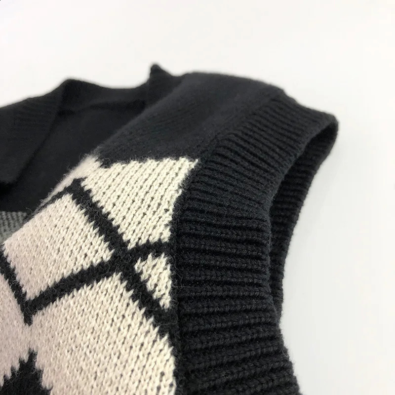 Autumn Kid Simple Casual Knitted Cardigan Vest Boy Baby Solid Knitting Pants Girl Children Knit Cotton Waistcoat Infant Knitsuit 241230