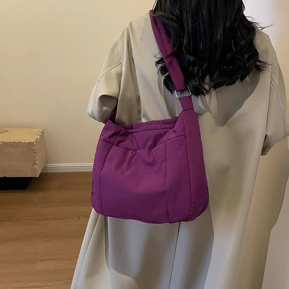 Quilted Padded Bag Large Capacity Down Fabric Messenger Shoulder Bag Space Cotton Adjustable Length Crossbody Bags 241227