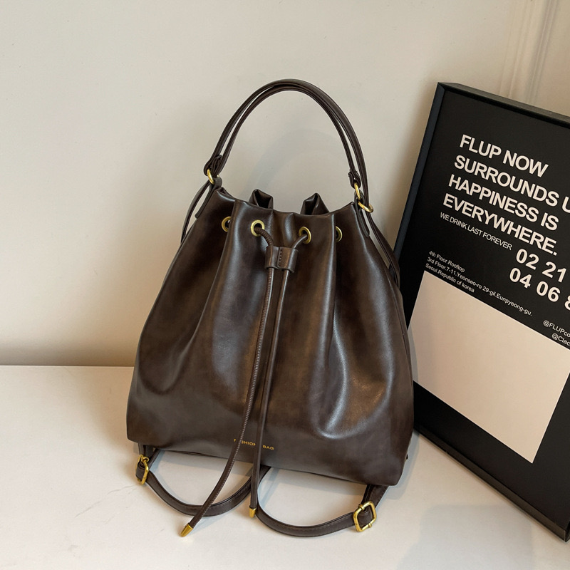 Retro Female Explosive Bucket Bag Autumn and Winter Street Trend Korean Version Large Capacity Backpack Bolsa De Tote 240909