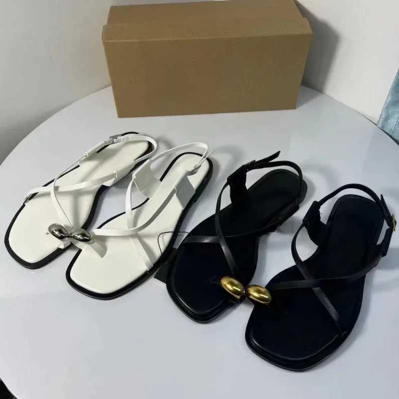 Brand design Warm flat sandals clip toe casual outdoor beach womens Fi metal decoration 2025 summer shoes Y241225